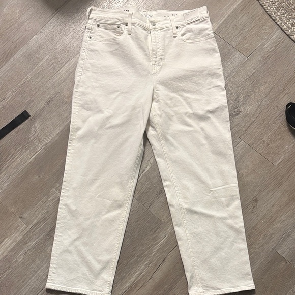 J. Crew Women's White Straight Leg Jeans. NWT. new with tags. - Picture 1 of 4